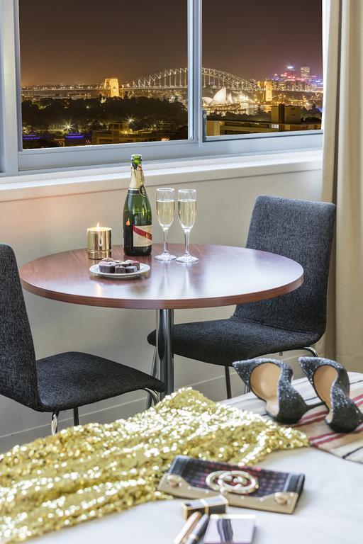 Macleay Hotel Sydney Bagian luar foto